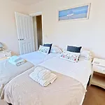 Seaspray - Part Of The The Bay Village With Pool, Gym And Direct Access, Pub, Restaurant, Tennis And Meadows Walks Casa de Férias *