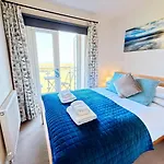 Casa de Férias Seaspray - Part Of The The Bay Village With Pool, Gym And Direct Access, Pub, Restaurant, Tennis And Meadows Walks