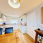 Seaspray - Part Of The The Bay Village With Pool, Gym And Direct Access, Pub, Restaurant, Tennis And Meadows Walks
