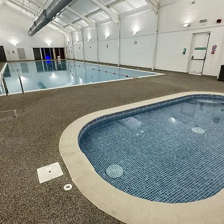 Casa de Férias Seaspray - Part Of The The Bay Village With Pool, Gym And Direct Access, Pub, Restaurant, Tennis And Meadows Walks