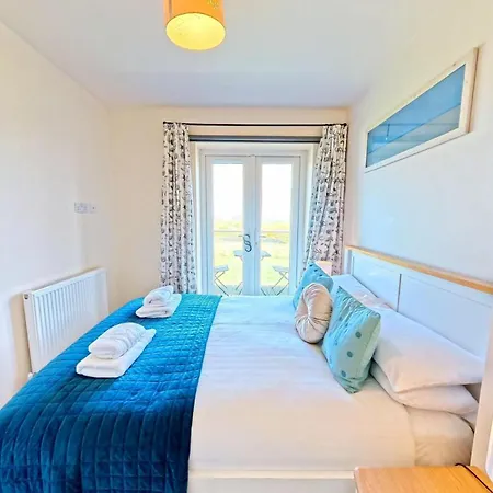 Casa de Férias Seaspray - Part Of The The Bay Village With Pool, Gym And Direct Access, Pub, Restaurant, Tennis And Meadows Walks *